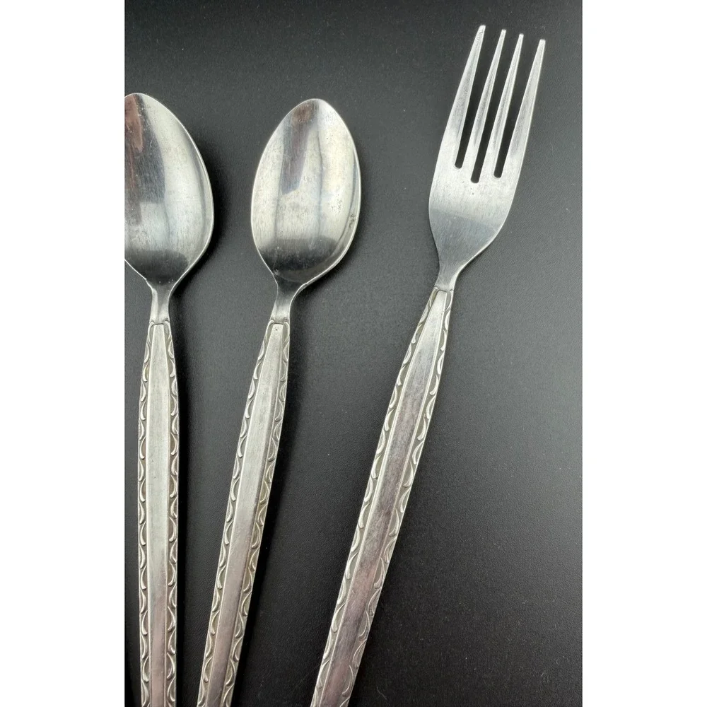 Rogers Ensenada Flatware 5pc Stainless 1 Fork‎ 4 Teaspoons Replacements READ